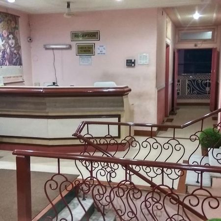Hotel Varsa Dibrugarh Exterior photo